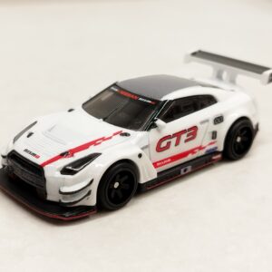Nissan Skyline R35 - Damaged card